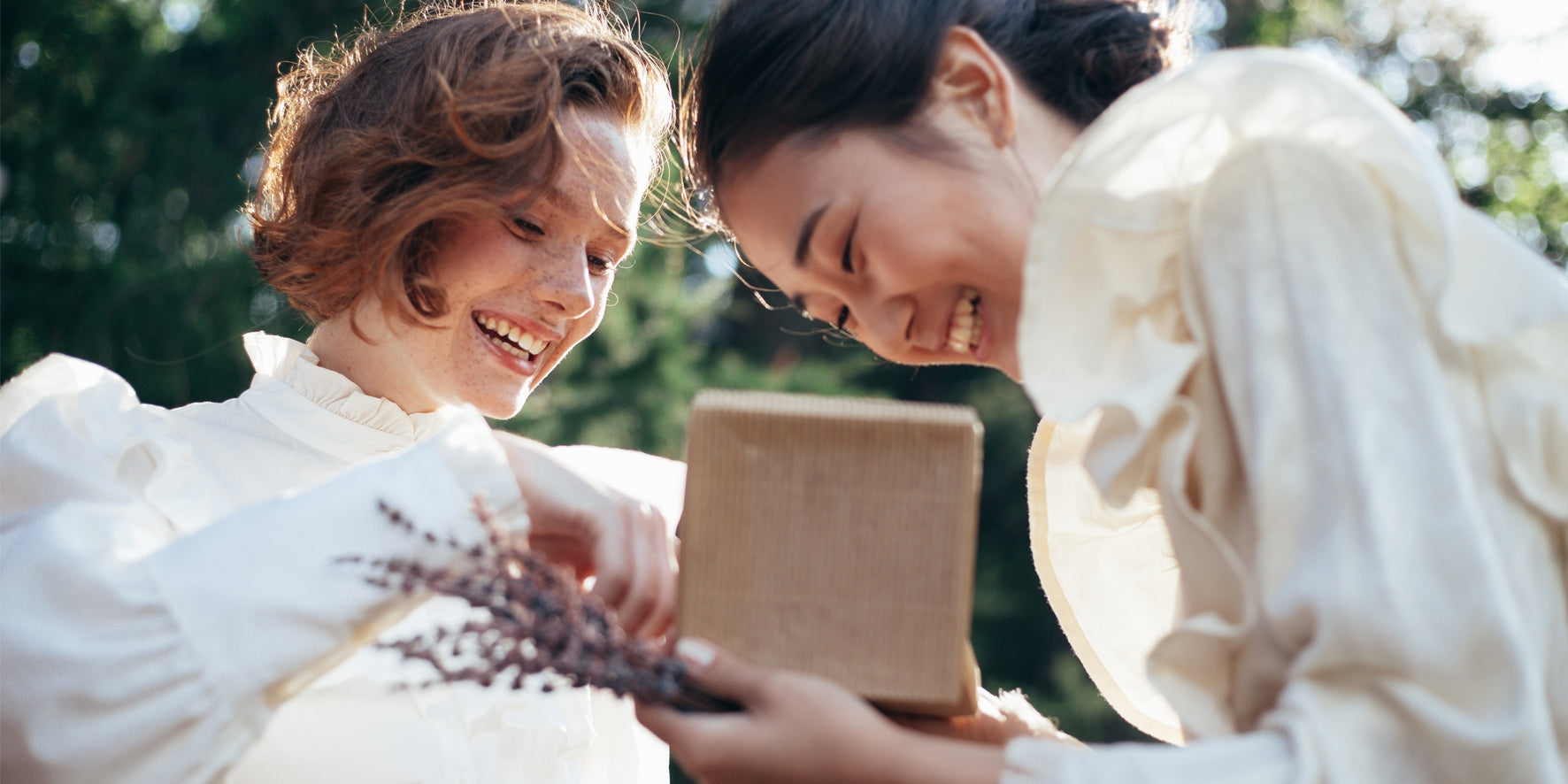 Gifts For Couples-Love Lumi Ltd