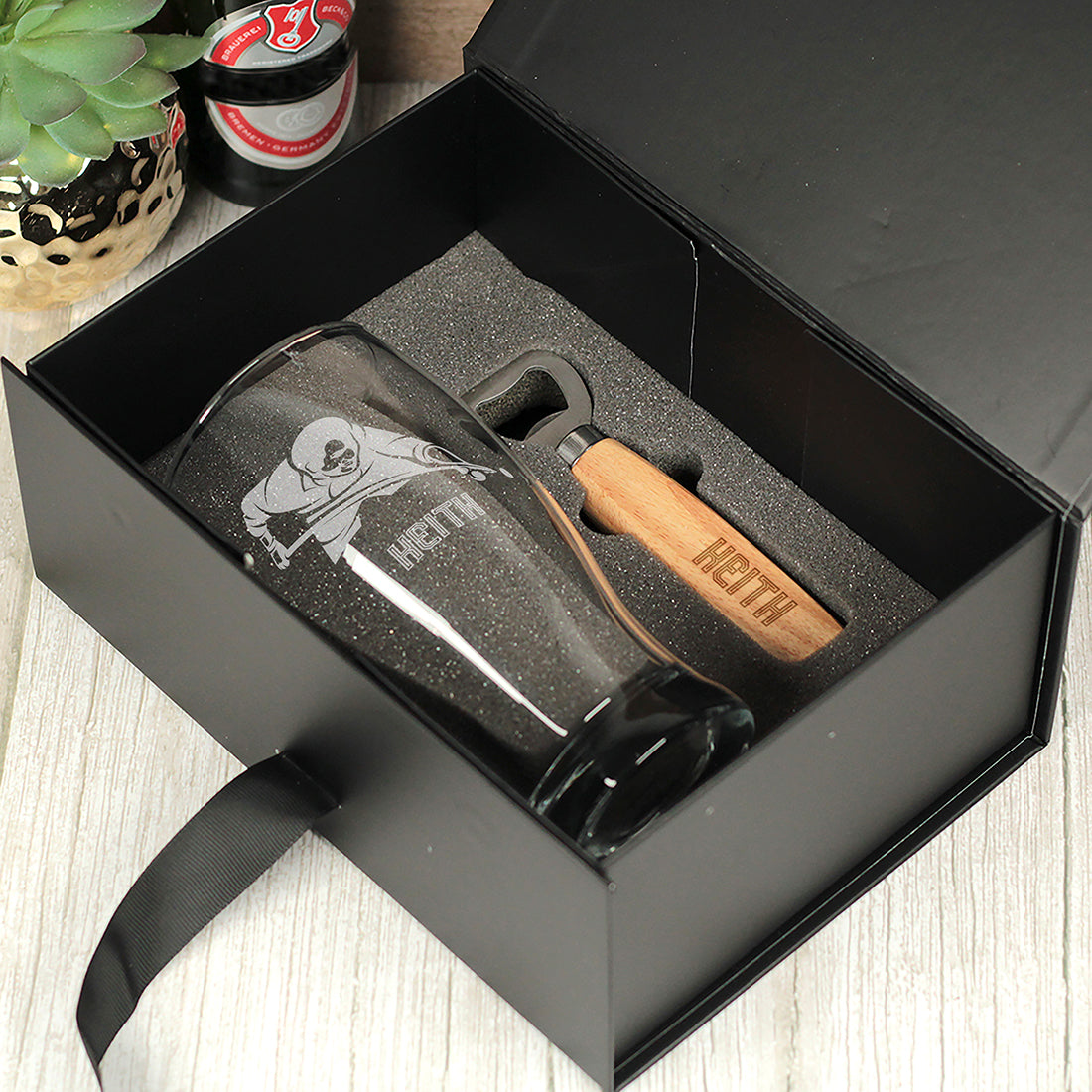 Snooker Pint Glass Boxed Gift Set