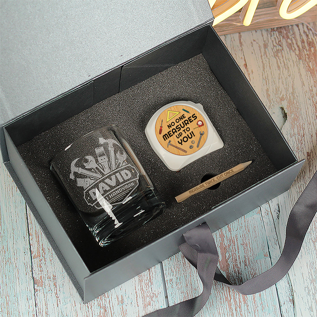 No.1 Handyman Whiskey Glass Tumbler and Tape Measure Gift Boxed Set