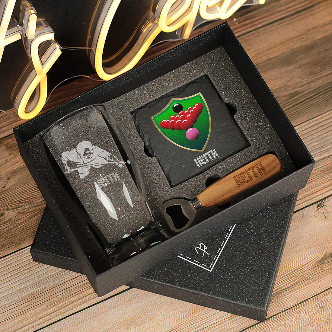 Snooker Pint Glass Boxed Gift Set