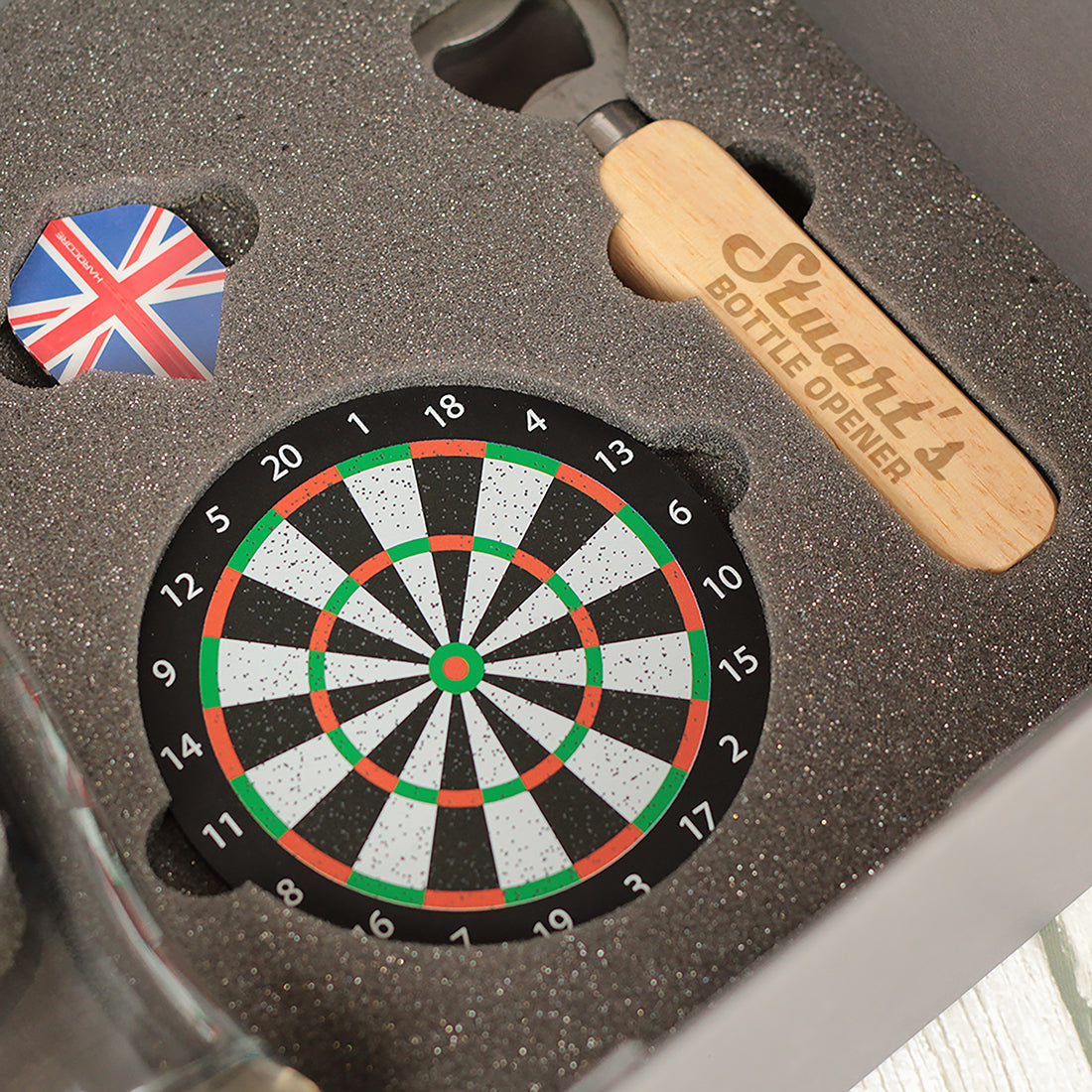 Darts Legend Pint Glass with Flights and Dartboard Coaster Gift Boxed Set