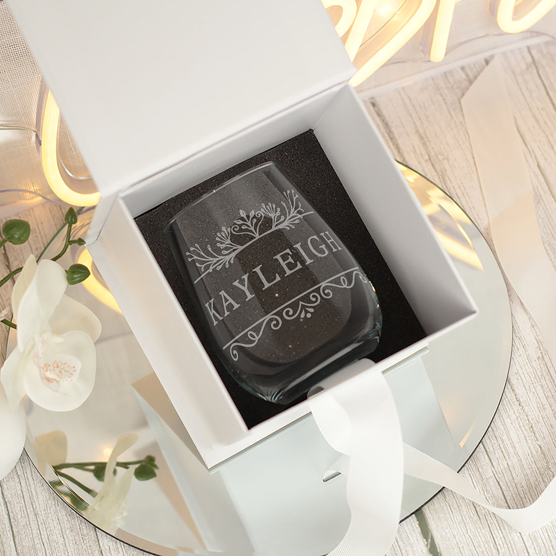 Floral Divide Engraved Stemless Glass