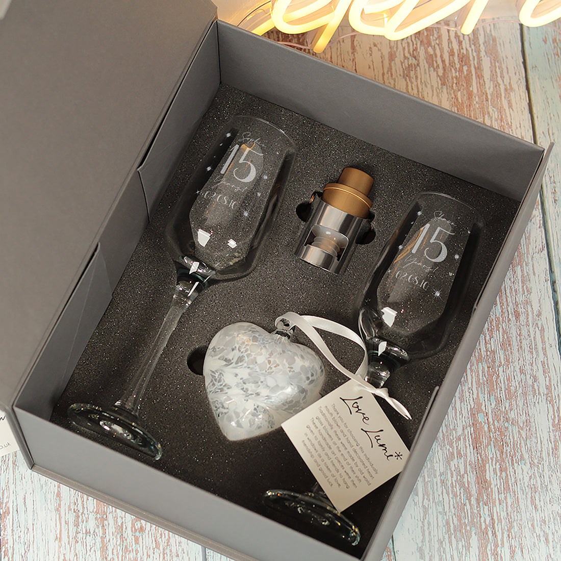 Pair of Crystal 15 Year Wedding Anniversary Diamante Embellished Champagne Flutes and Glass Heart Gift Set