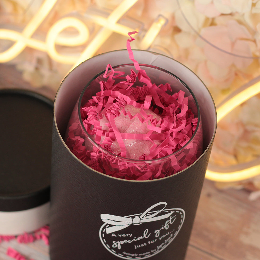 Lotus Flower Gin Glass and Bath Bomb Boxed Gift Set