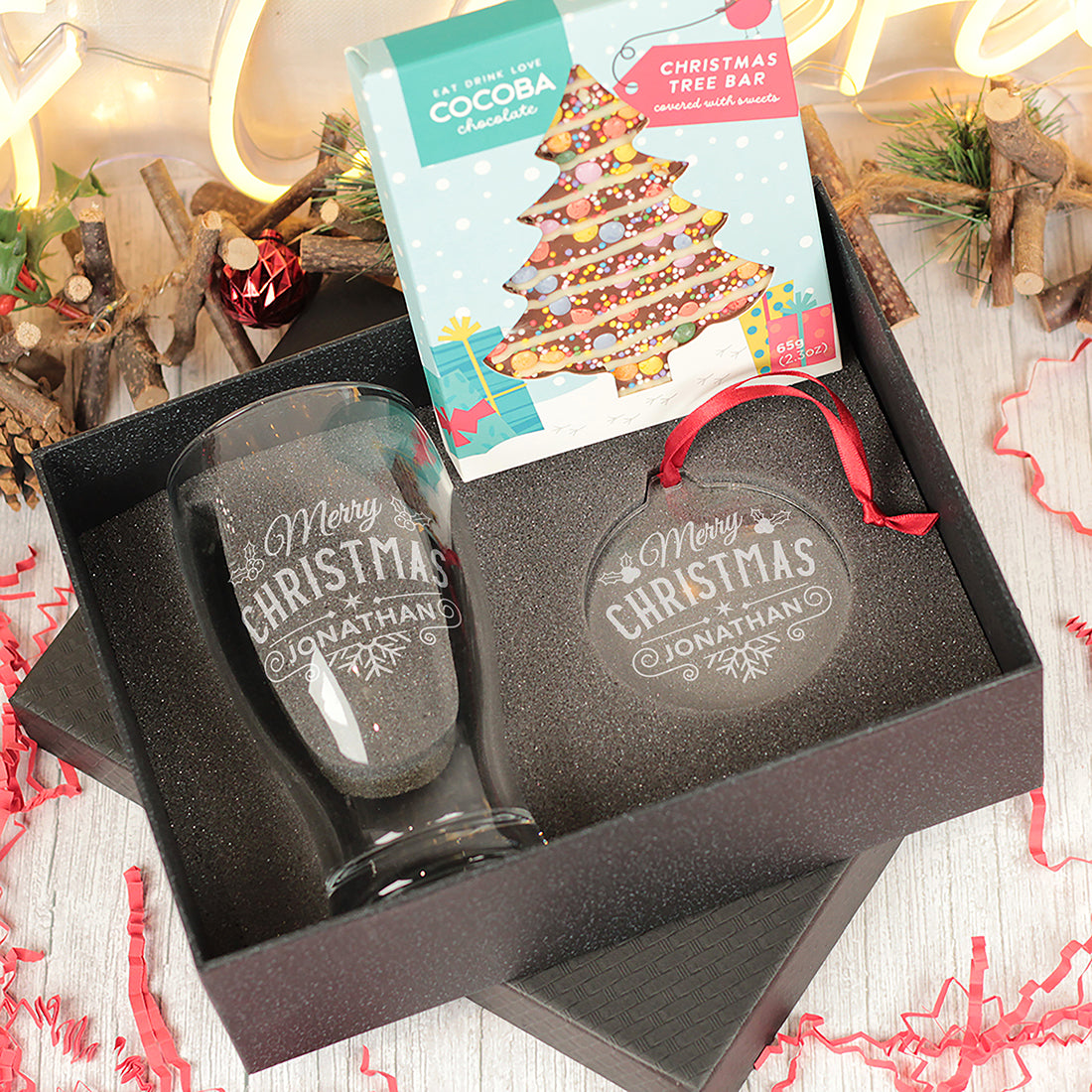 Christmas Holly & Snowflake Pint Glass and Gift Boxed Set