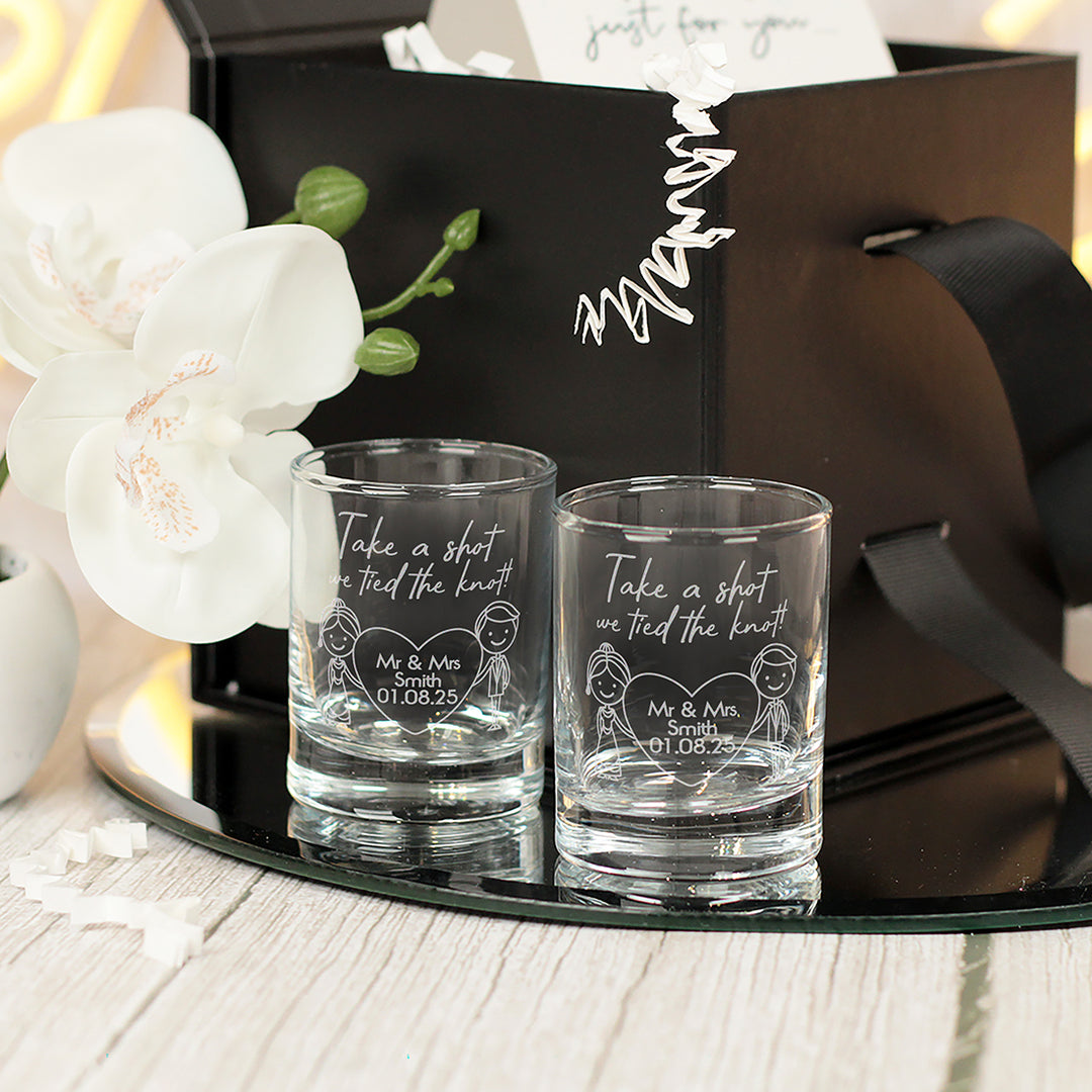 Pair of Mr &amp; Mrs Caricatures Wedding Gift Shot Glasses