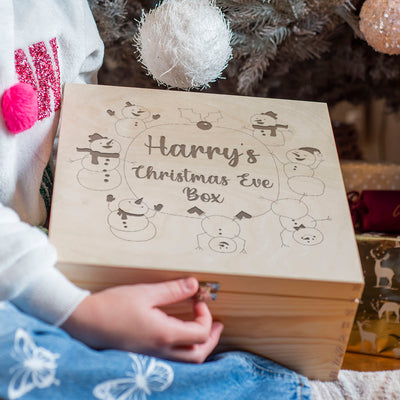 Snowman Wreath Natural Engraved Christmas Eve Box-Love Lumi Ltd